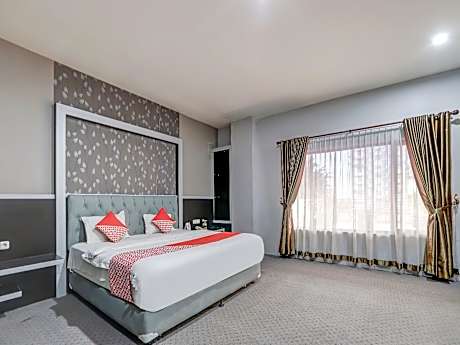 Collection O 90050 Raz Hotel And Convention Syariah