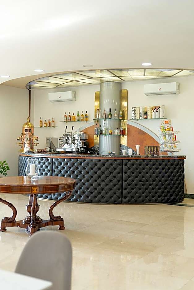 Hotel Paradiso