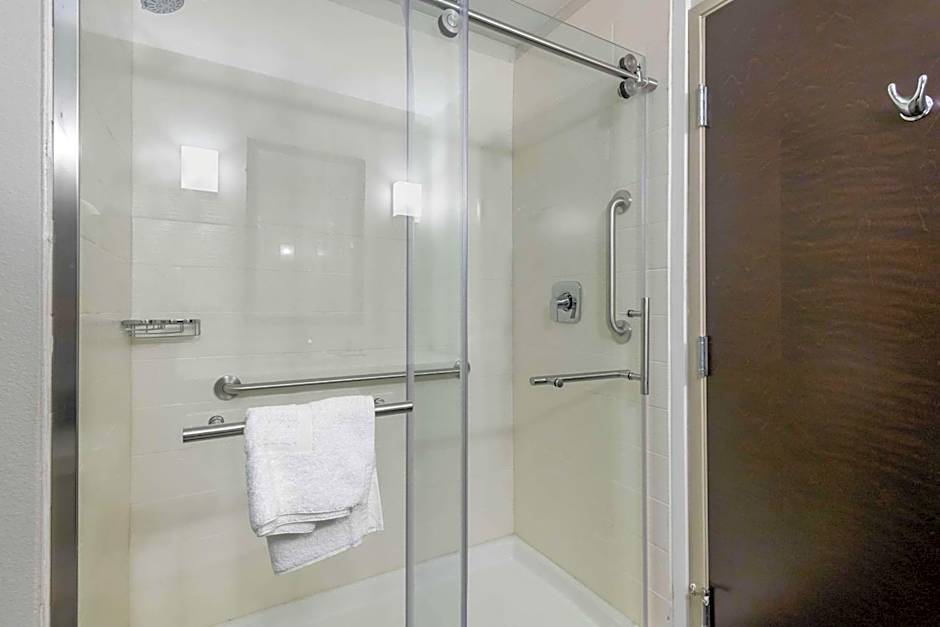 Sleep Inn & Suites Bricktown - near Medical Center