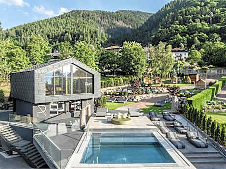 Hotel Palace Ravelli