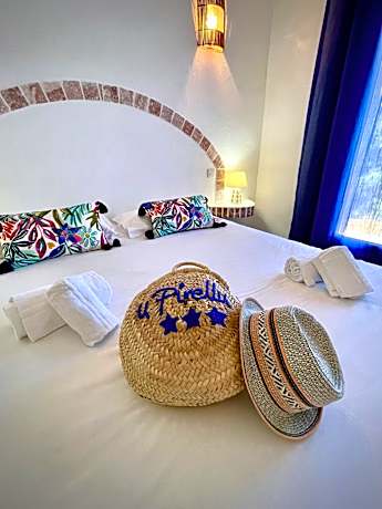 One-Bedroom Villa with Sea View (2 Adults)