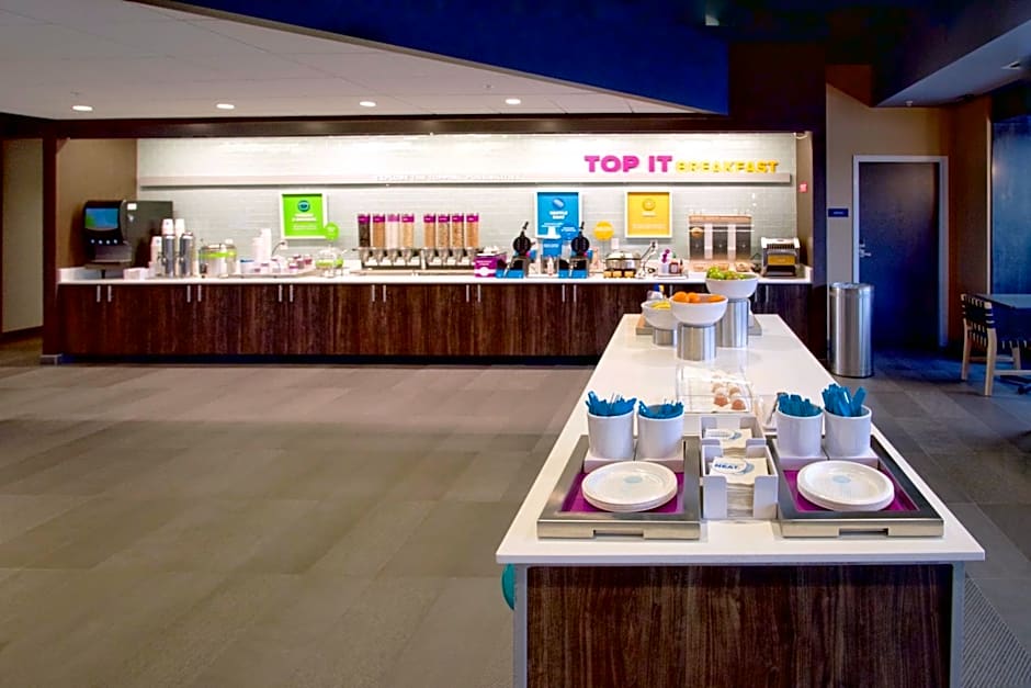 Tru by Hilton Oklahoma City NW Expressway