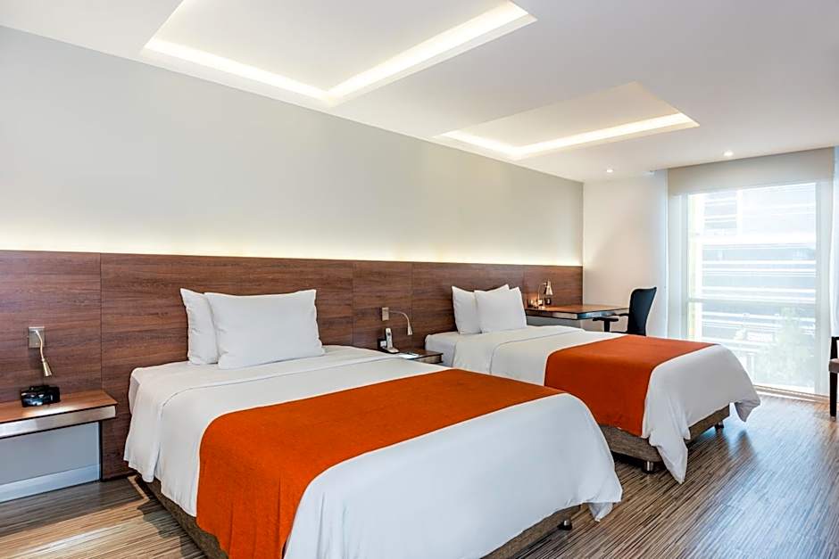 Bogotá 100 Design Hotel By Sarasti