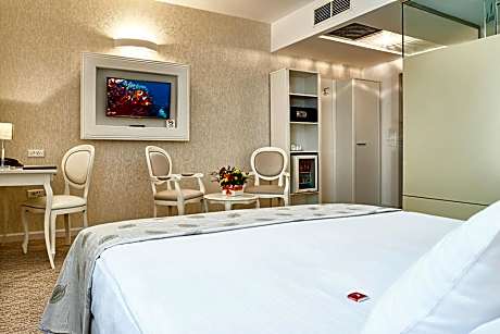 Deluxe Double Room with Sofa