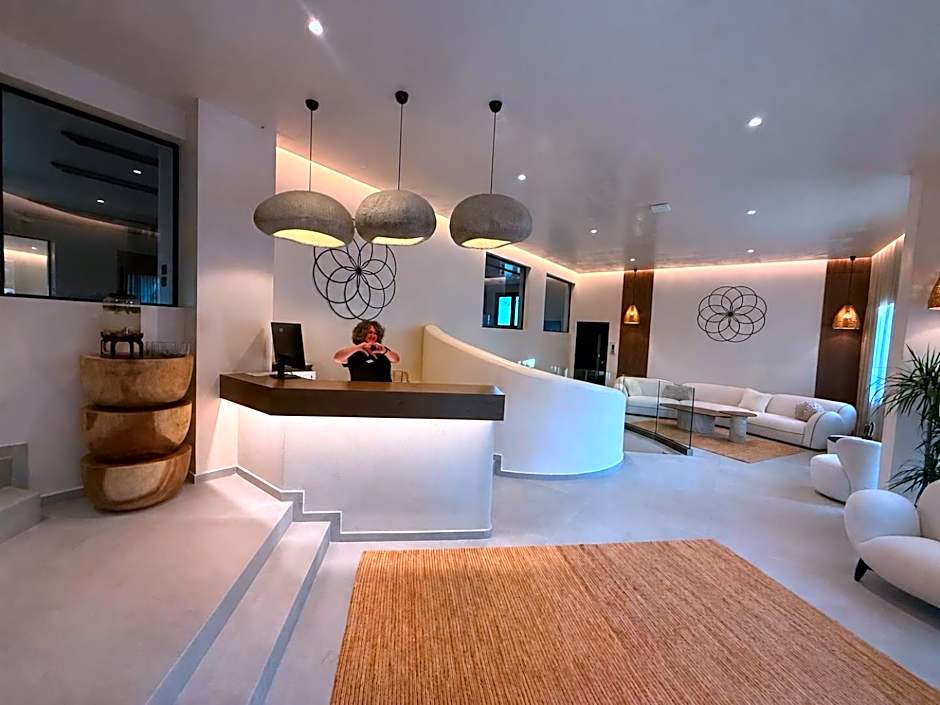 Indigo Suites Collection Adults Only