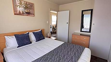One-Bedroom Family Apartment