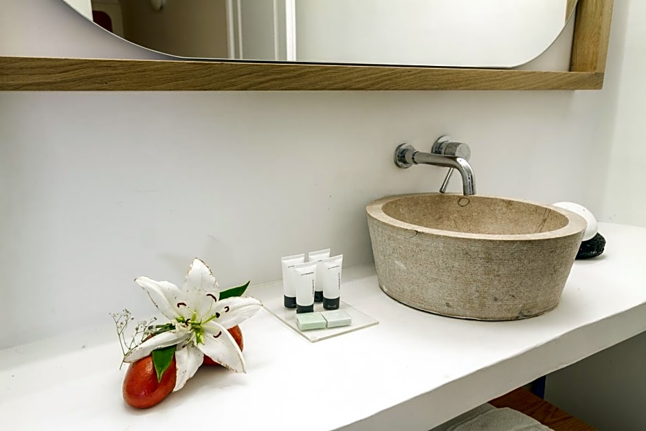 Santorini's Balcony Art Houses