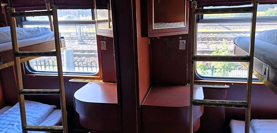 Train Lodge Amsterdam