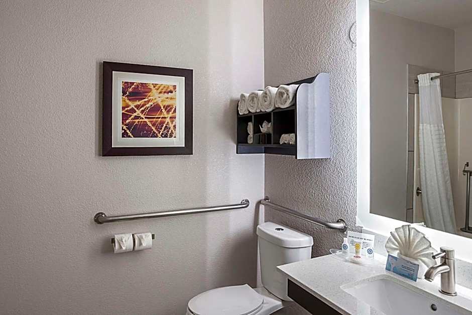 Comfort Suites Vista Ridge Mall