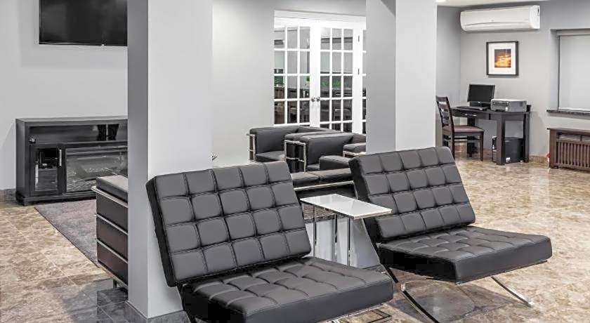 Baymont by Wyndham Glenview