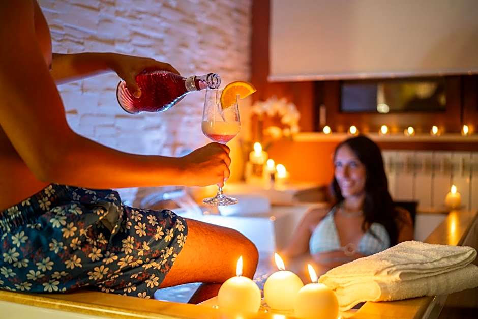 B&B Golden House & spa