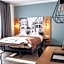 Levy's Rooms & Breakfast