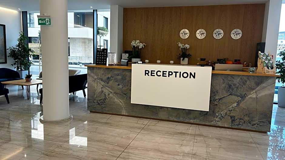 Blue Star Luxury Hotel