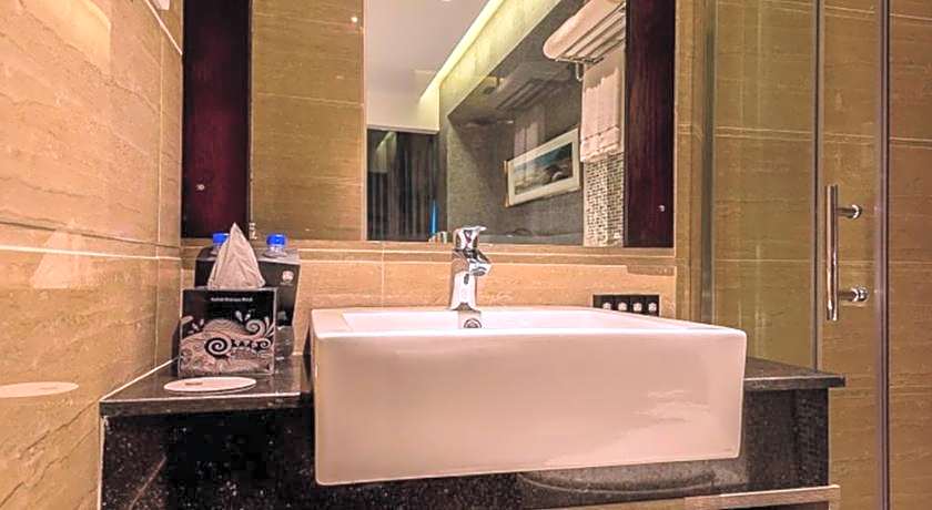 Best Western Plus Maple Leaf