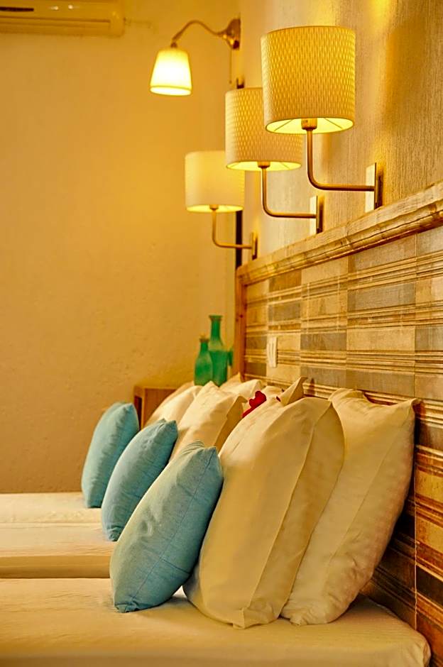 Cleopatra Apartments