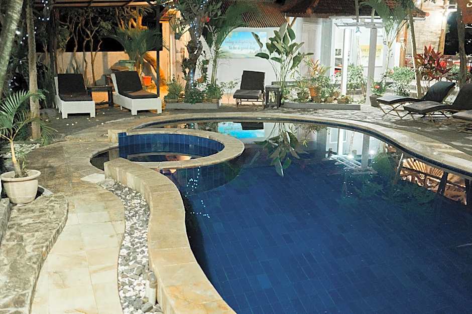 Lovina Vibes Hotel