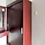 RedDoorz Syariah Near Lotte Grosir Medan