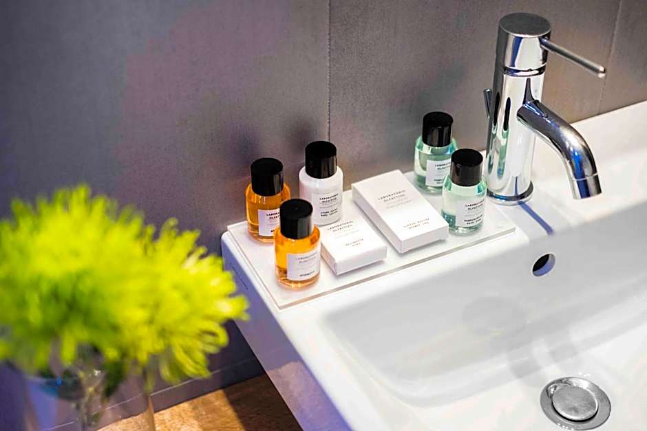 Giuturna Boutique Hotel