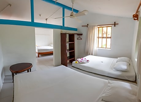 ROOM WITH FAN SLEEPS 6 PEOPLE