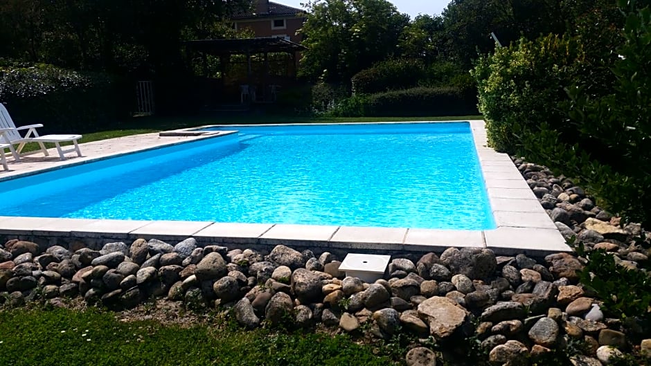 DOMAINE DE MARLAS - CHAMBRES D'HÔTES