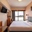 Xenophon Hotel
