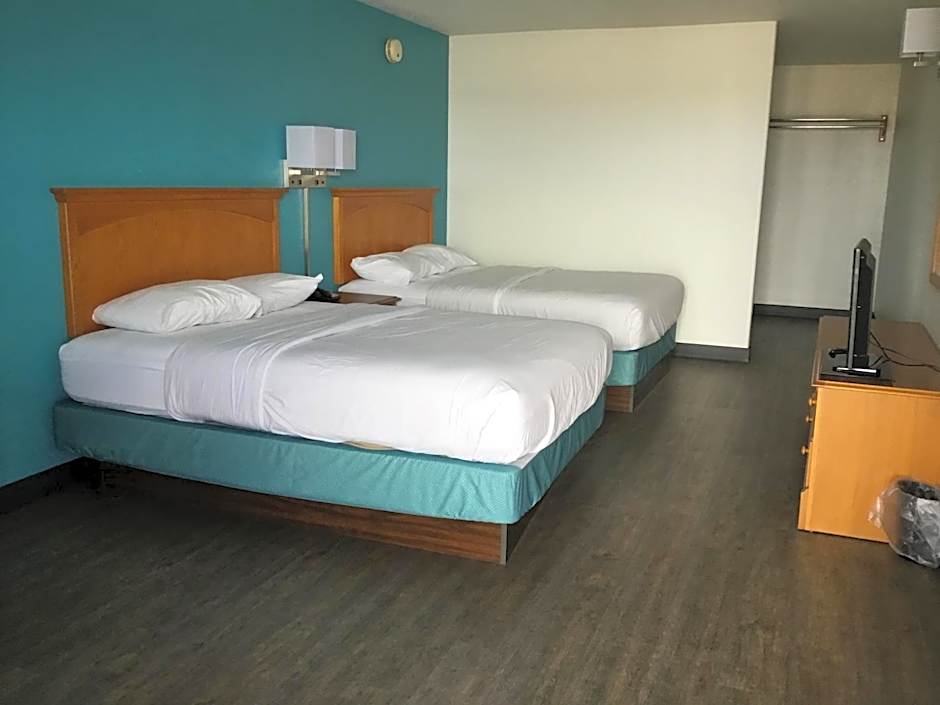 Motel 6-Baker City, OR