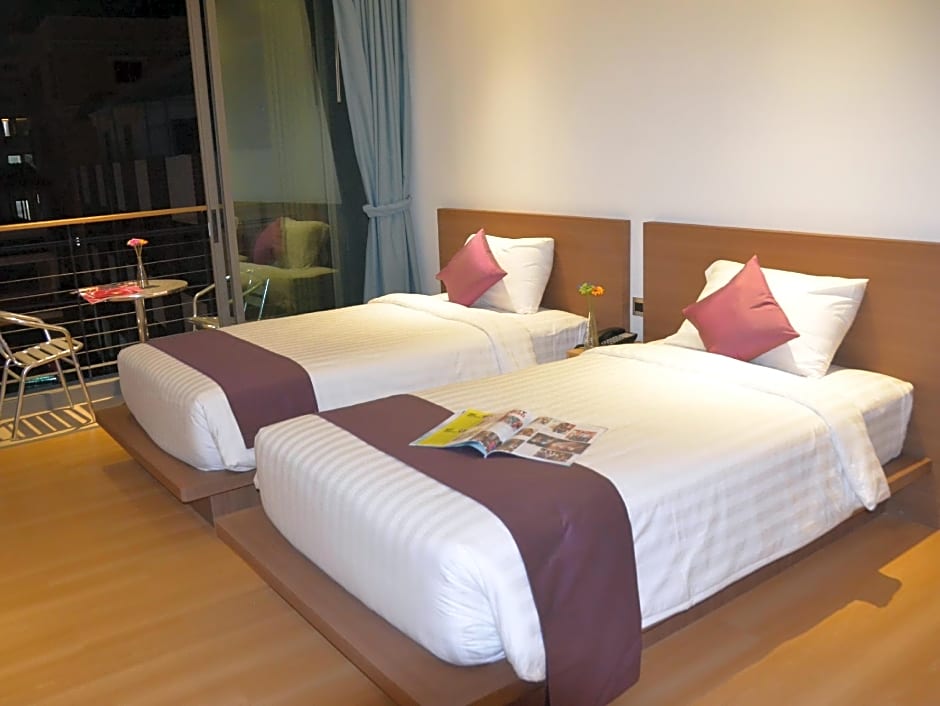 The Scenery City Hotel