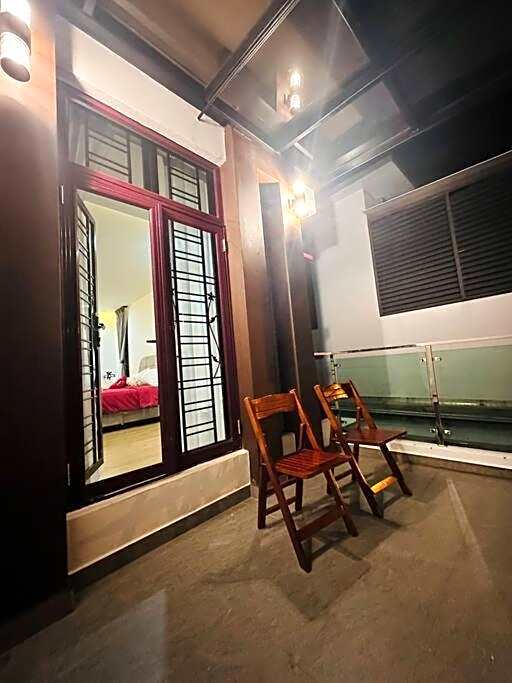 Rini residences 整栋双层排楼适合全家大小居住周边商店商场林立
