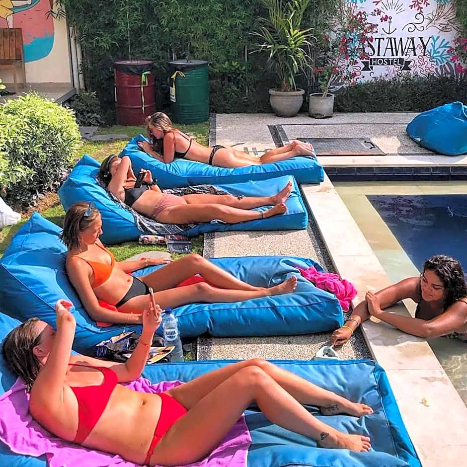 Castaway Hostel