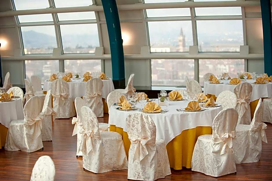 Montresor Hotel Tower