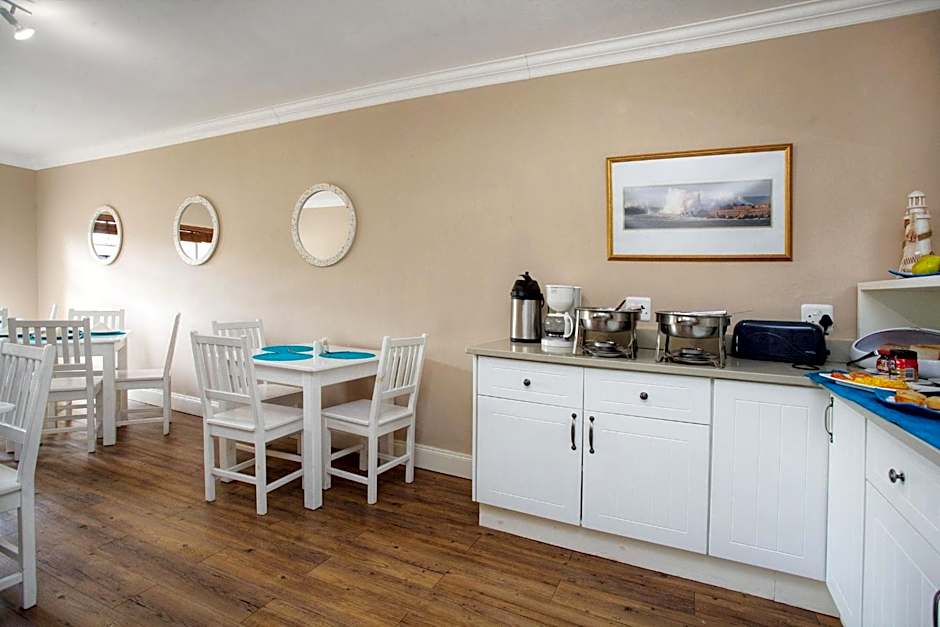 The Reef Apartments