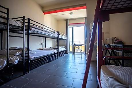 Single Bed in 8-Bed Mixed Dormitory Room