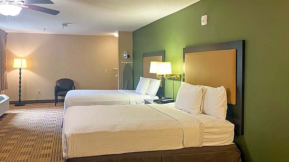 Studio 6 Chantilly VA Washington Dulles Airport