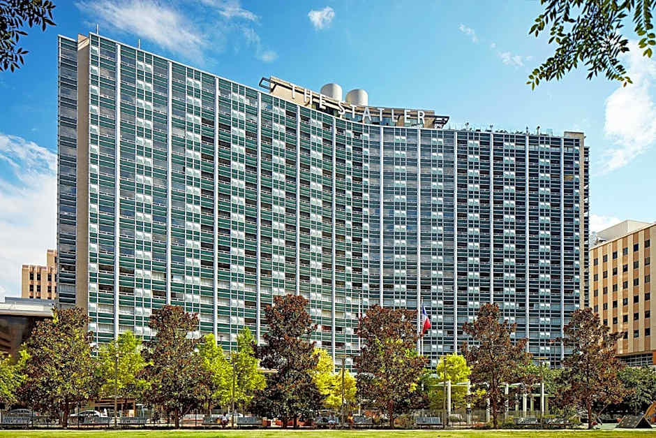 The Statler Dallas, Curio Collection By Hilton