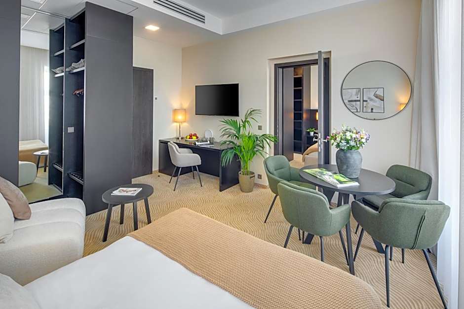 Wenceslas Hotel & Apartments