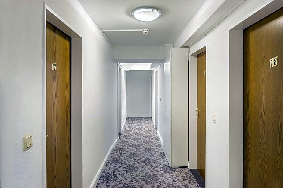 Signature Hotel Astoria