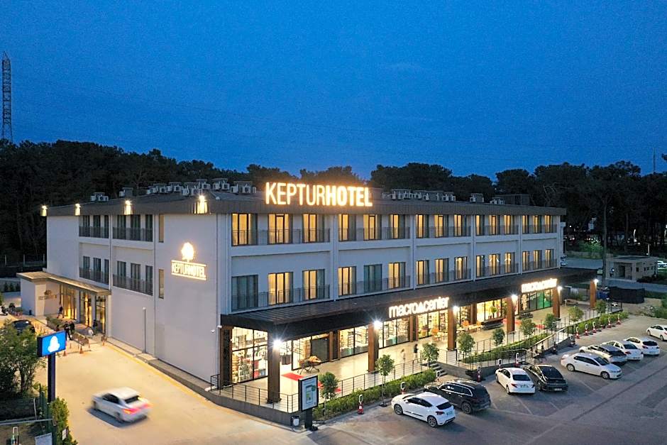 Photo 1 of 41 of Keptur Hotel