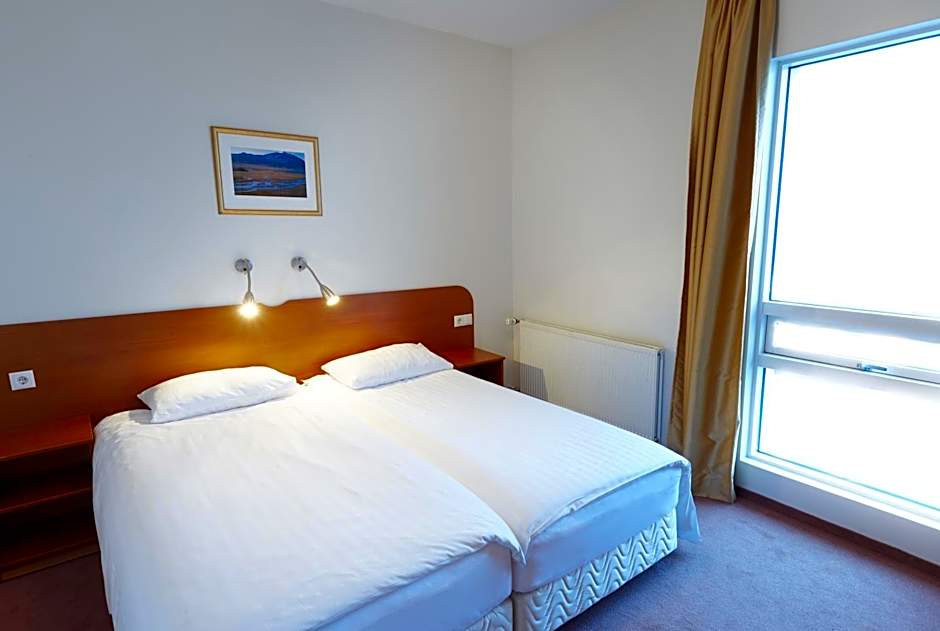 Photo 1 of 4 of Quadruple Room