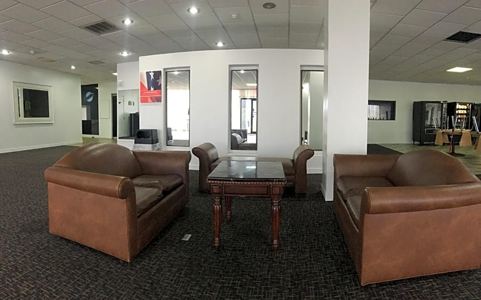 FairBridge Inn Express Melrose Park