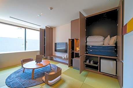 Premium Quadruple Room