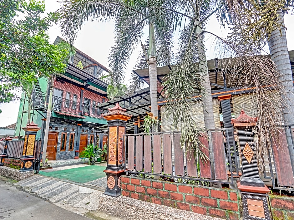 91337 Pandu Homestay Klaten