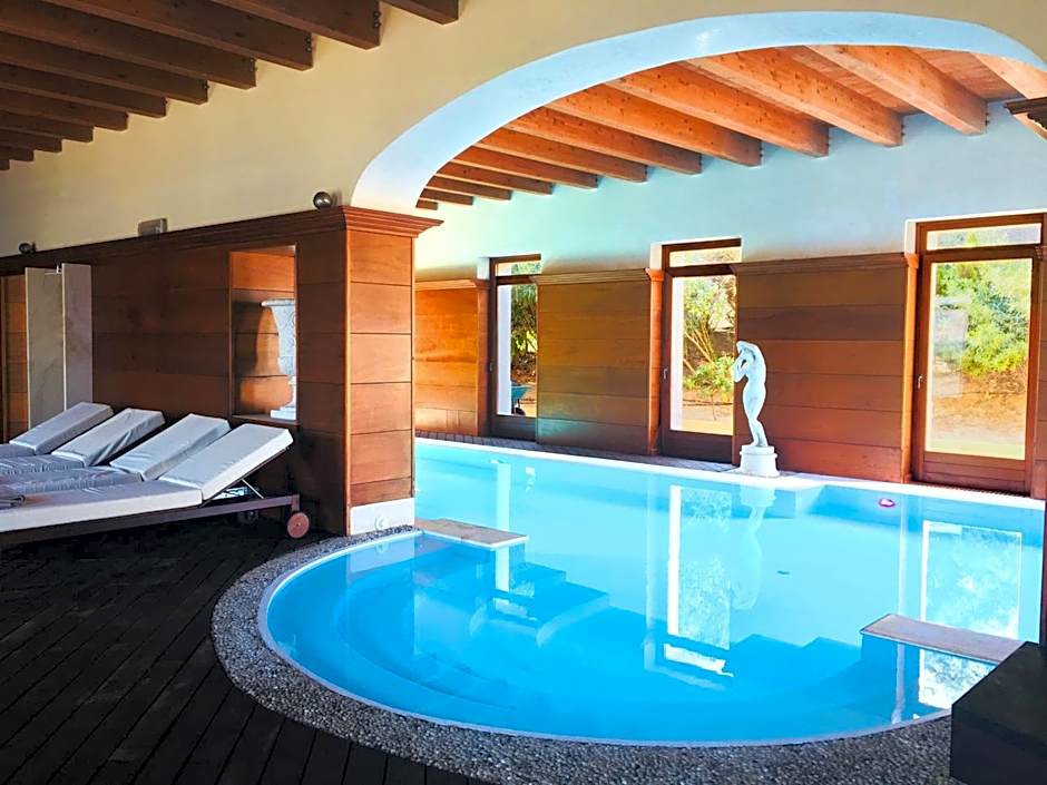 Villa Las Tronas Hotel & SPA