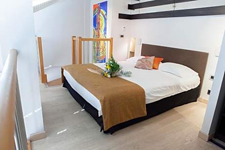 Superior Duplex Room