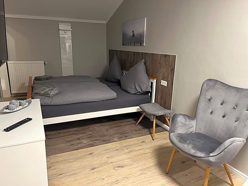 Pension am Schrotturm Bed & Breakfast