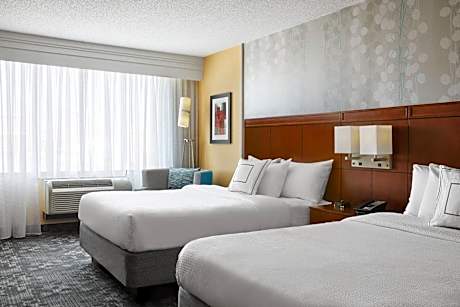 Queen Room with Two Queen Beds and Roll-in Shower - Mobility and Hearing Accessible