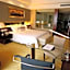 Zhangjiagang Guomao Hotel
