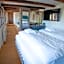 Maxim Suites by Elias Holl