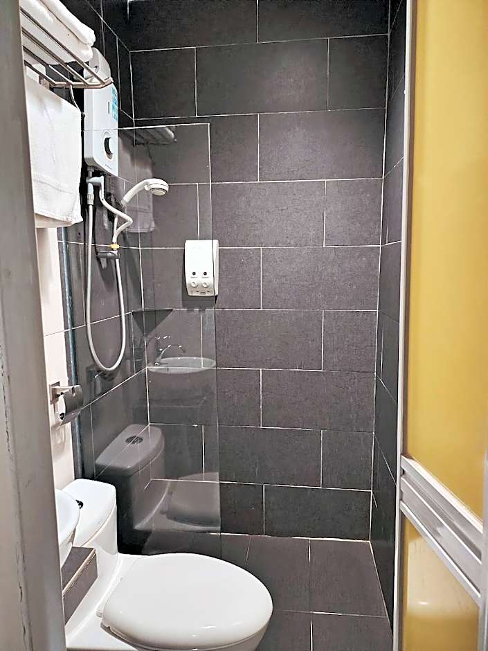 Kozi Hotel by Ardens - Taman Bukit Indah