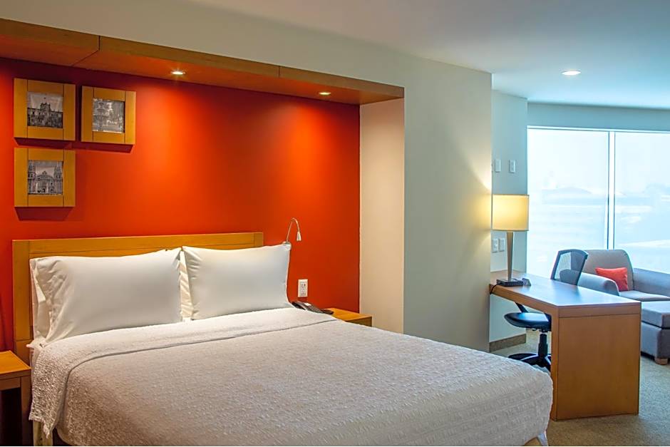Hampton Inn by Hilton Guadalajara/Expo