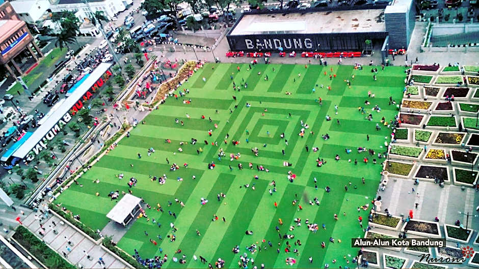 Puri Saras Family Garden Hotel Syariah